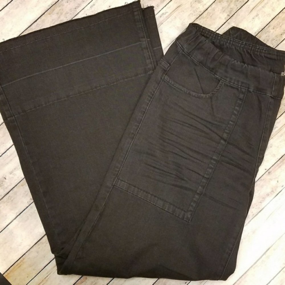 Soft Surroundings Elastic Waist Gaucho Pants